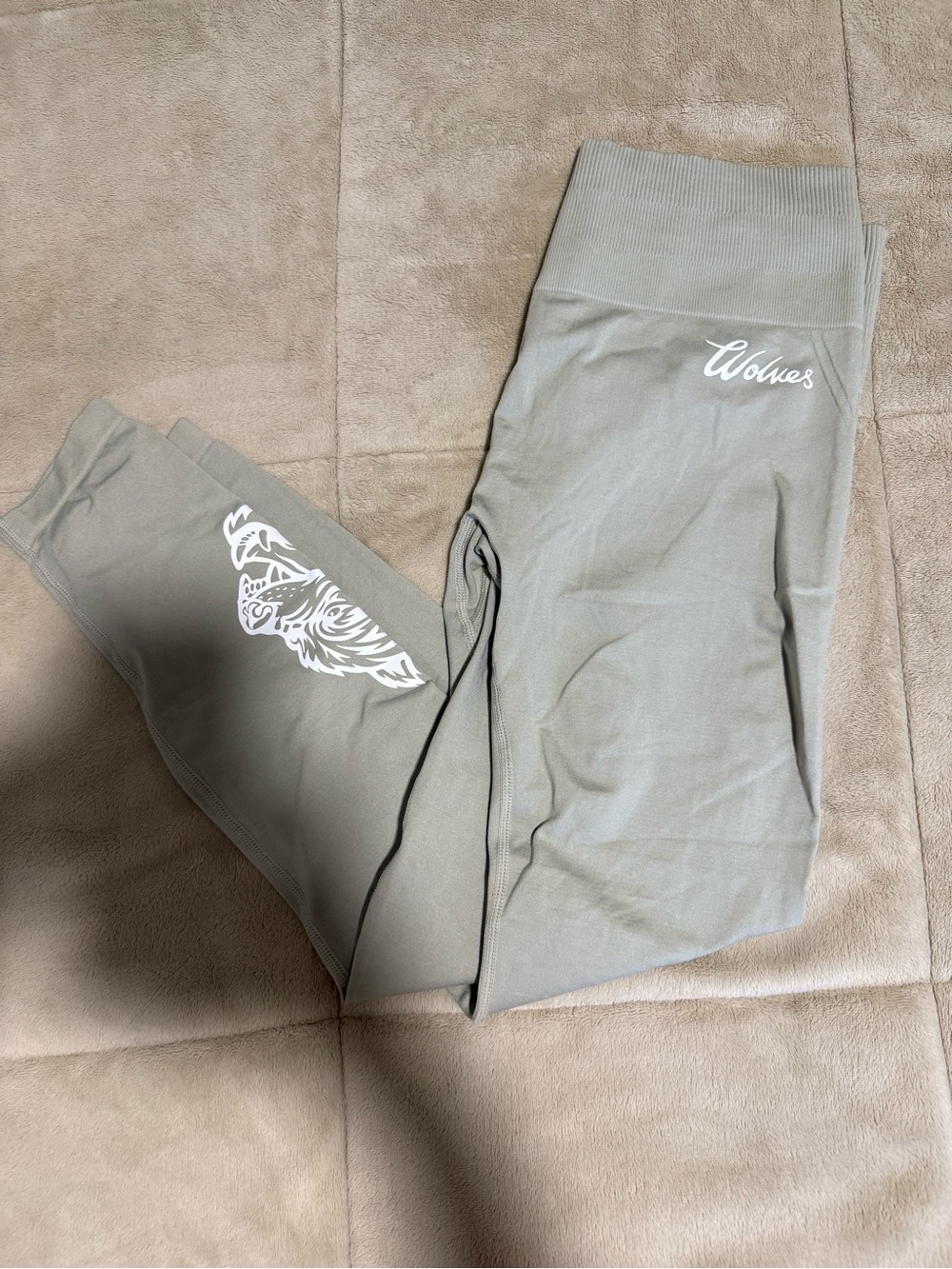 Darc Sport Sage Green sculpt Leggings with White Wolf Graphic